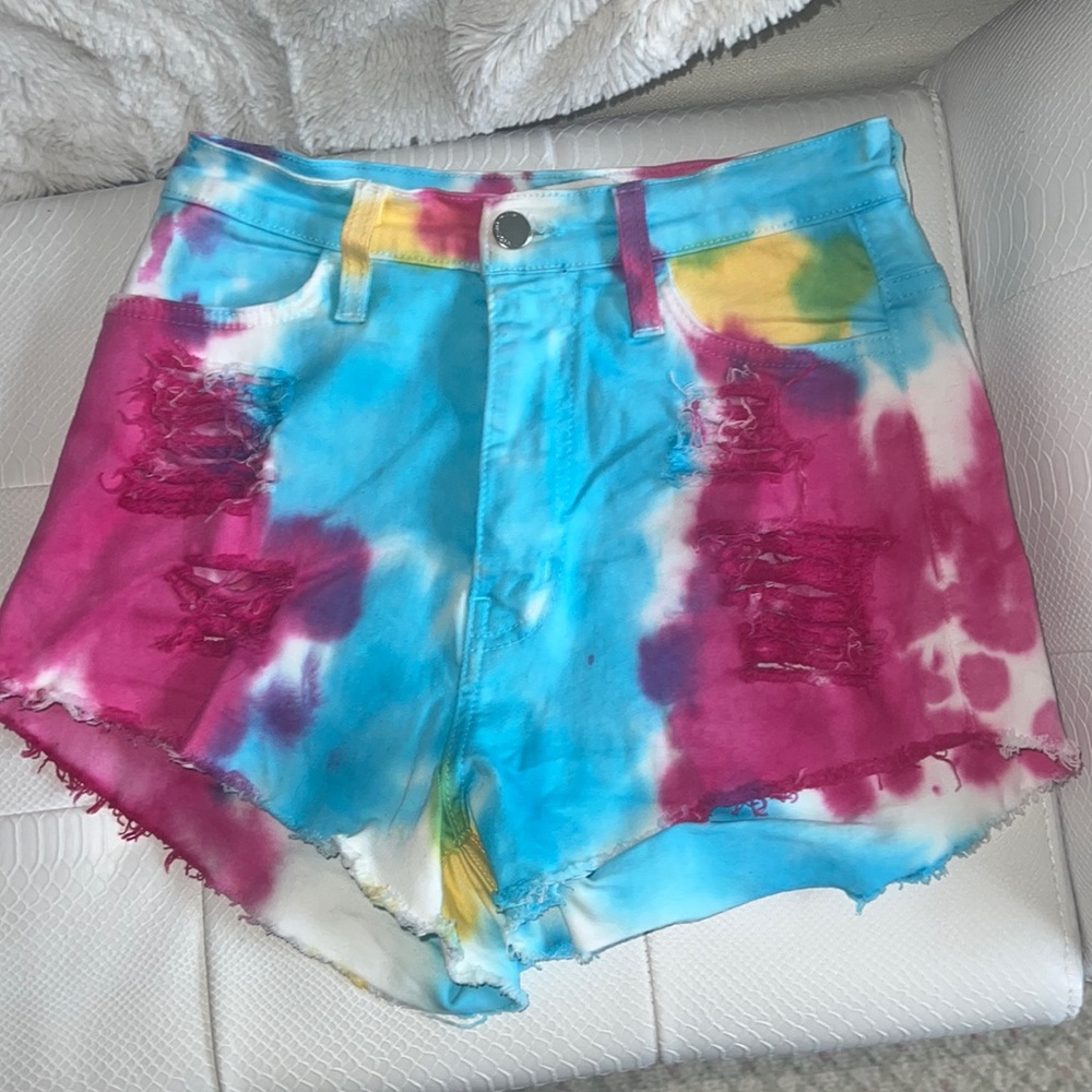 Tie die high waisted jean shorts. Never worn!!